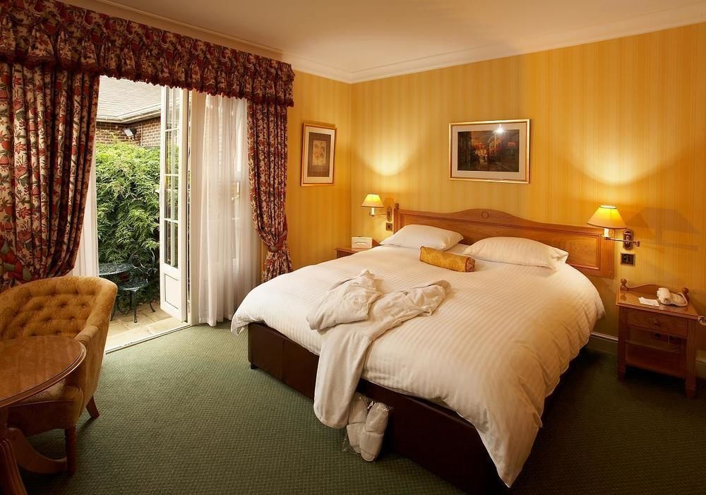 เวสต์ลอดจ์พาร์ค Hotel บาร์เน็ท ภายนอก รูปภาพ
