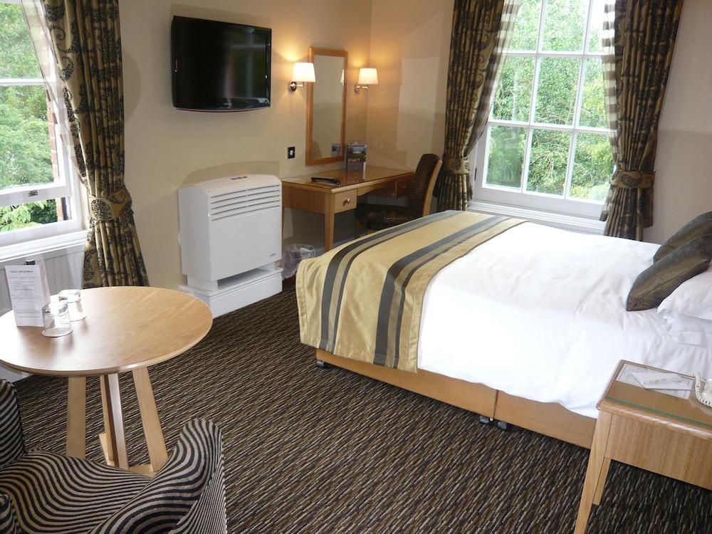 เวสต์ลอดจ์พาร์ค Hotel บาร์เน็ท ภายนอก รูปภาพ
